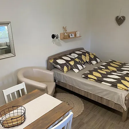 Apartment Sara Vendeghaz