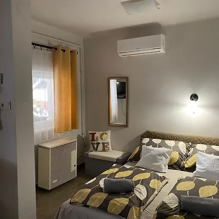 דירה Sara Vendeghaz