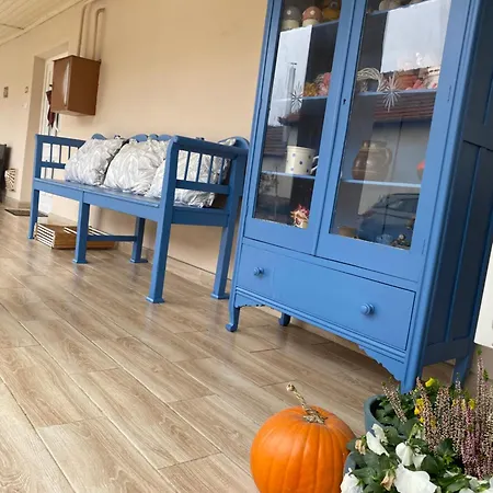 Sara Vendeghaz 아파트 *