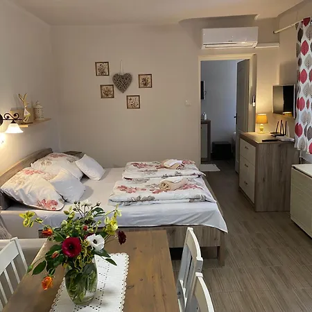 Apartamento Sára Hajduboszormeny